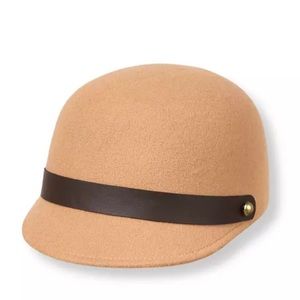 Janie and Jack girls riding hat size 6-12 months